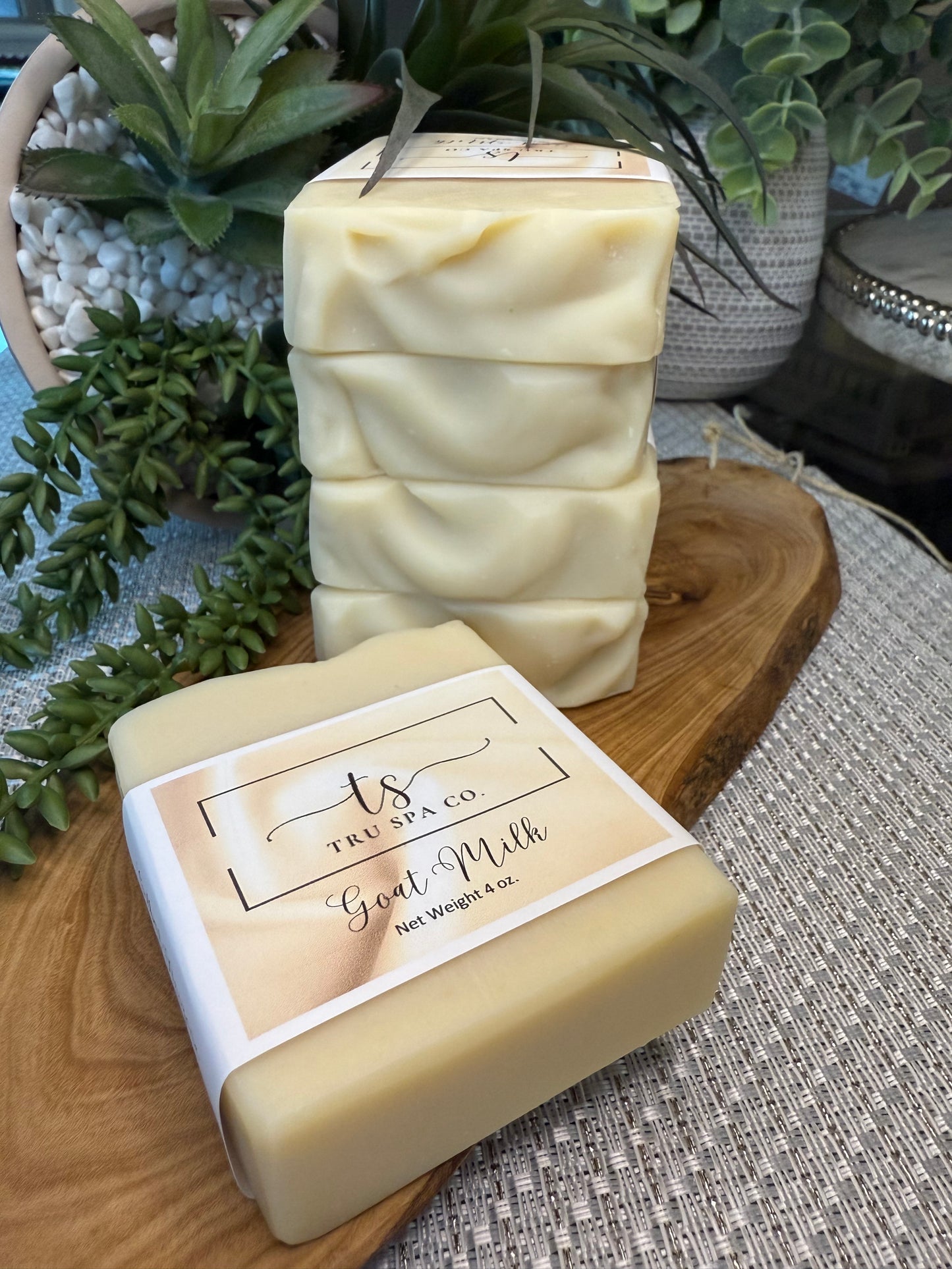 Creamy Goat Milk